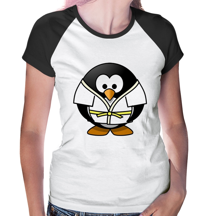 Baby Look Raglan Pinguim Judô