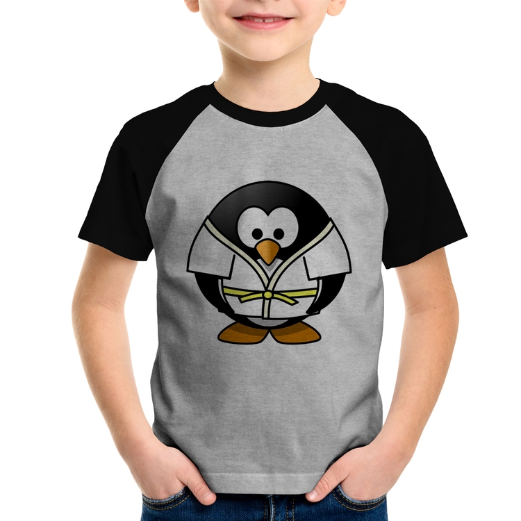 Camiseta Raglan Infantil Pinguim Judô - Cinza/Preto