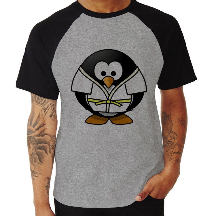 Camiseta Raglan Pinguim Judô - Cinza/Preto