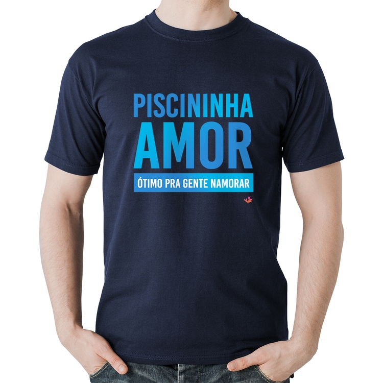 Camiseta Algodão Piscininha amor, ótimo pra gente namorar - Marinho