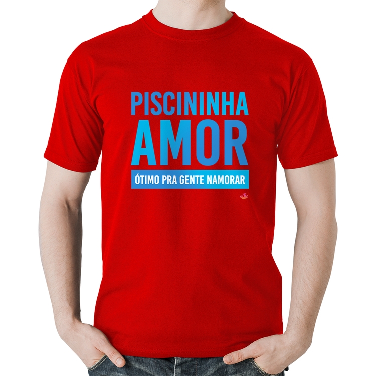 Camiseta Algodão Piscininha amor, ótimo pra gente namorar - Vermelha