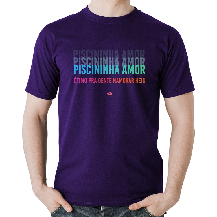 Camiseta Algodão Piscininha amor, ótimo pra gente namorar hein - Roxa