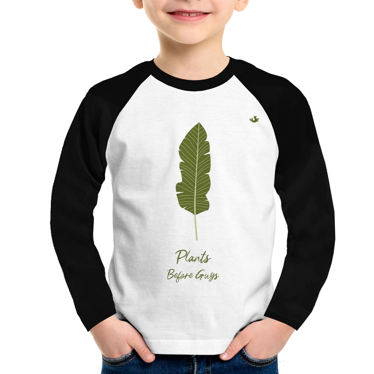 Camiseta Raglan Infantil Plants Before Guys Manga Longa