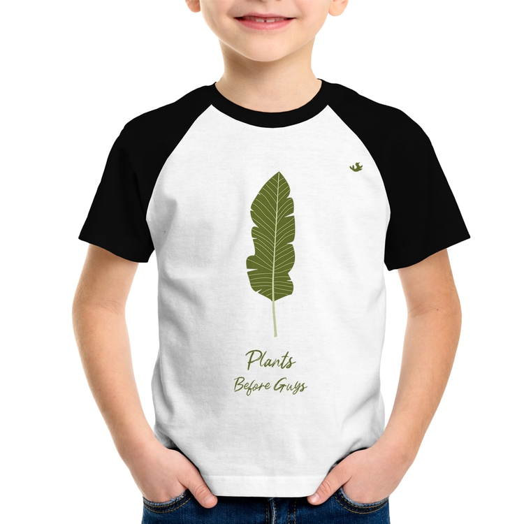 Camiseta Raglan Infantil Plants Before Guys