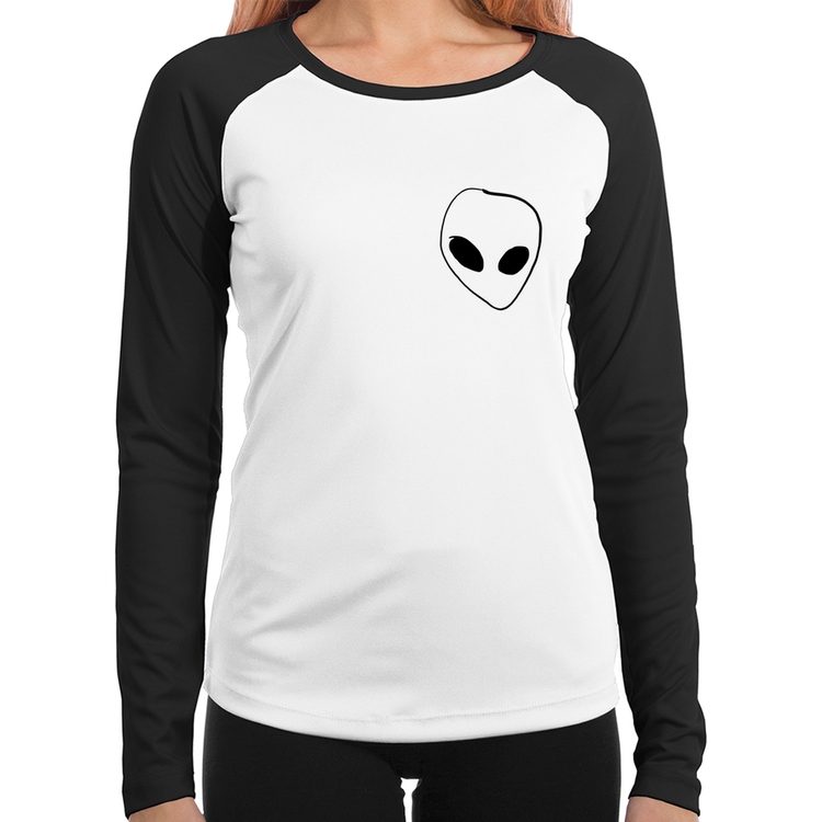 Baby Look Raglan Pocket Alien Manga Longa