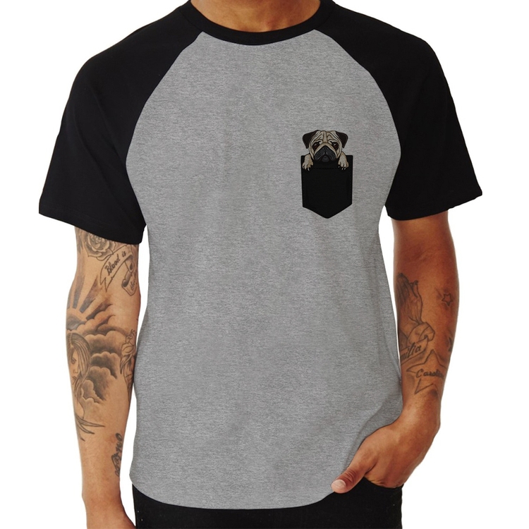 Camiseta Raglan PUG de Bolso - Cinza/Preto