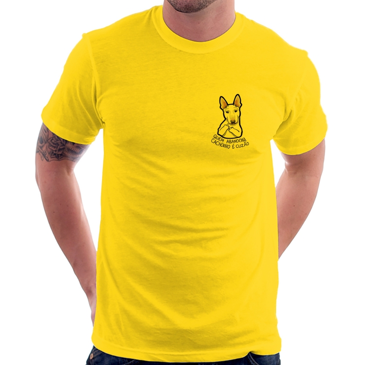 Camiseta Quem abandona cachorro é cuzão - Amarela