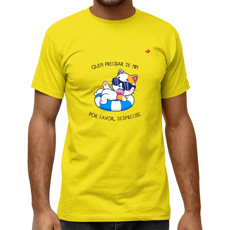 Camiseta Quality Quem precisar de mim, por favor, desprecise - Amarelo Canário