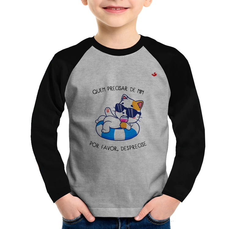 Camiseta Raglan Infantil Quem precisar de mim, por favor, desprecise Manga Longa - Cinza/Preto