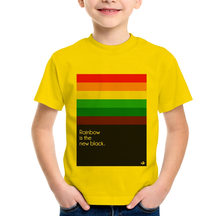 Camiseta Infantil Rainbow is the new black - Amarela