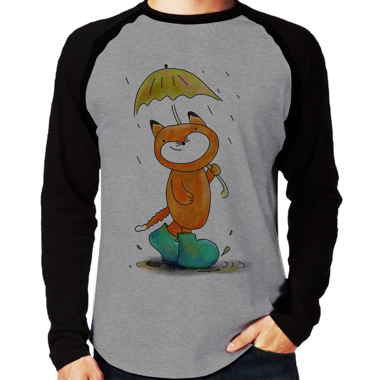 Camiseta Raglan Raposa Fofinha Na Chuva Manga Longa - Cinza/Preto