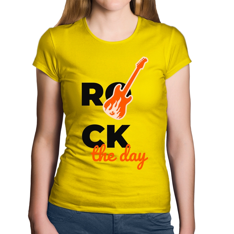 Baby Look Algodão Rock the day - Amarela