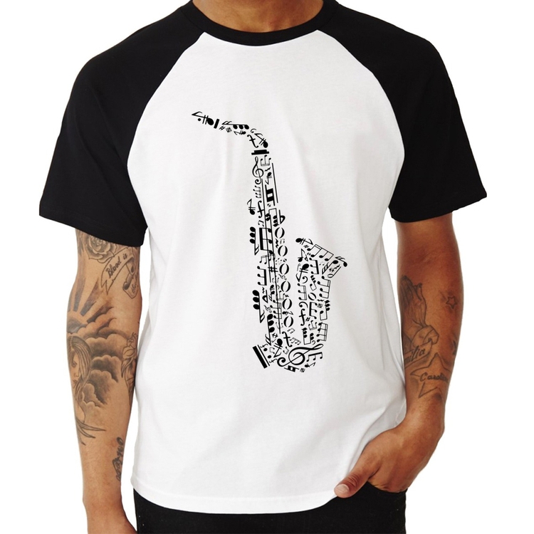 Camiseta Raglan Saxofone Notas Musicais