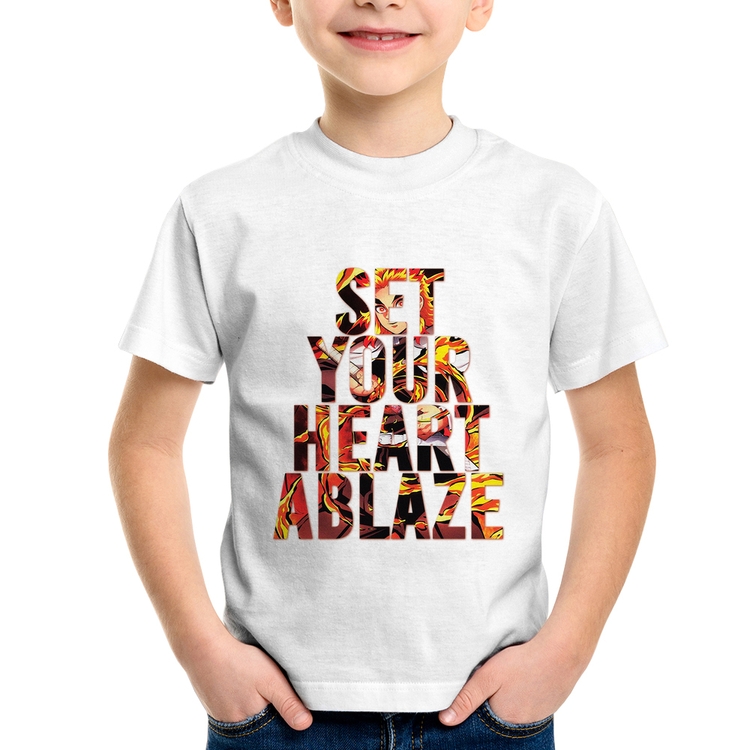 Camiseta Infantil Set your heart ablaze