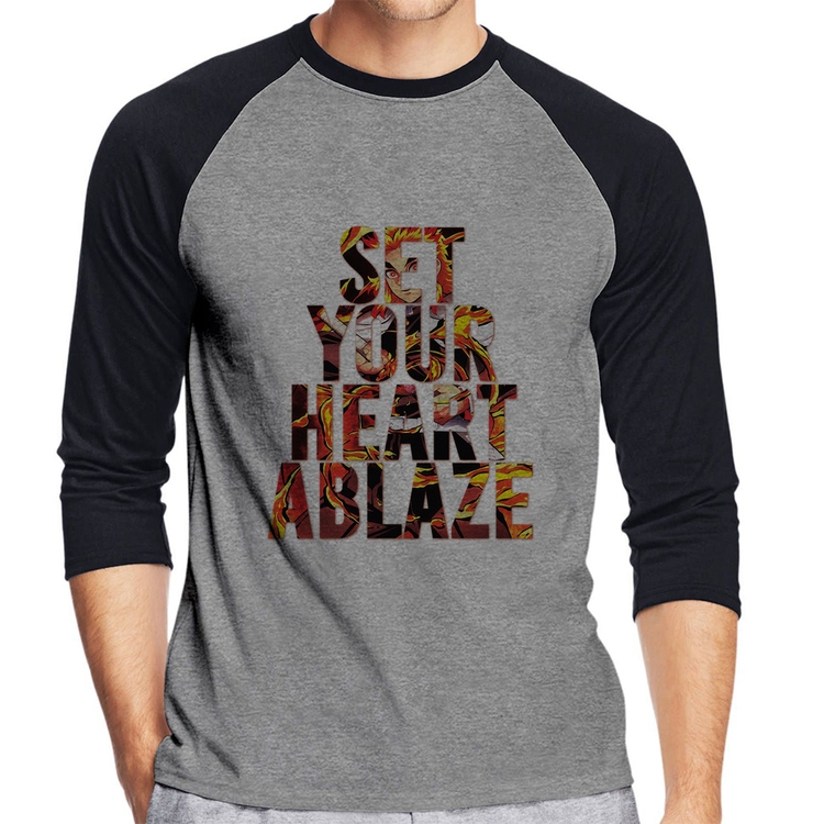 Camiseta Raglan Set your heart ablaze Manga 3/4 - Cinza/Preto
