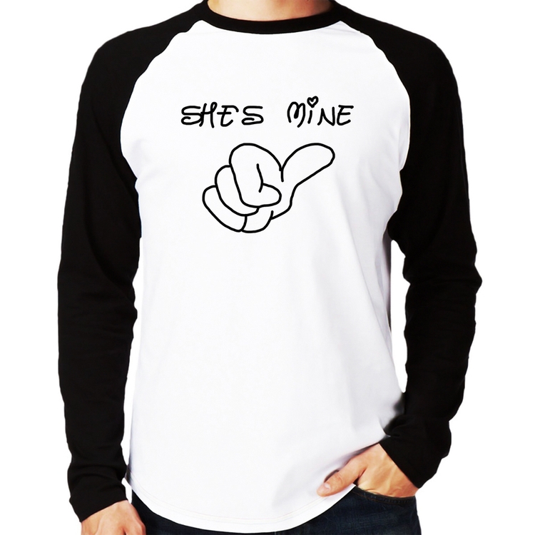 Camiseta Raglan She's Mine Manga Longa