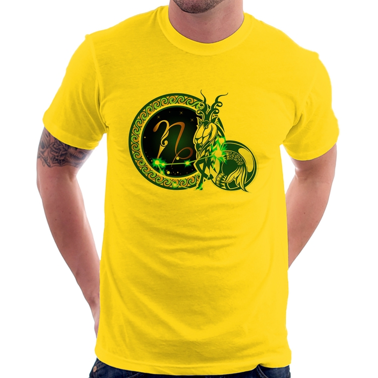 Camiseta Signo Capricórnio Astrologia - Amarela