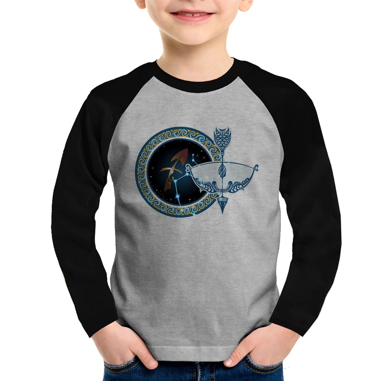 Camiseta Raglan Infantil Signo Sagitário Astrologia Manga Longa - Cinza/Preto