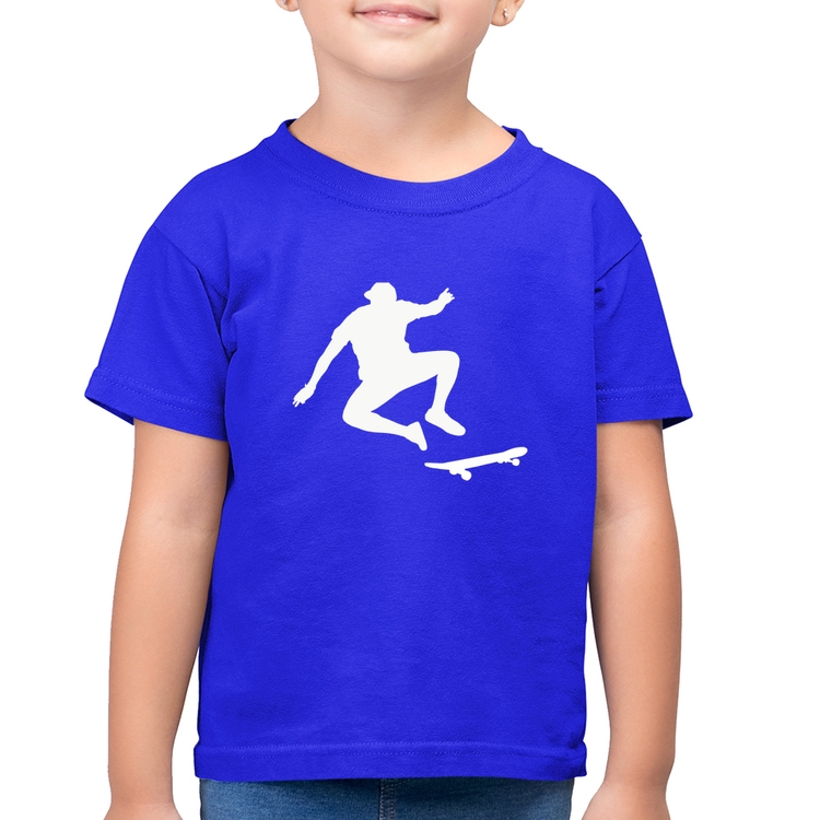 Camiseta Algodão Infantil Skatista Manobra - Azul Royal