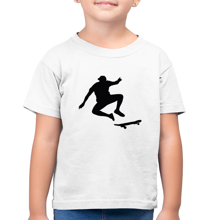 Camiseta Algodão Infantil Skatista Manobra - Branca