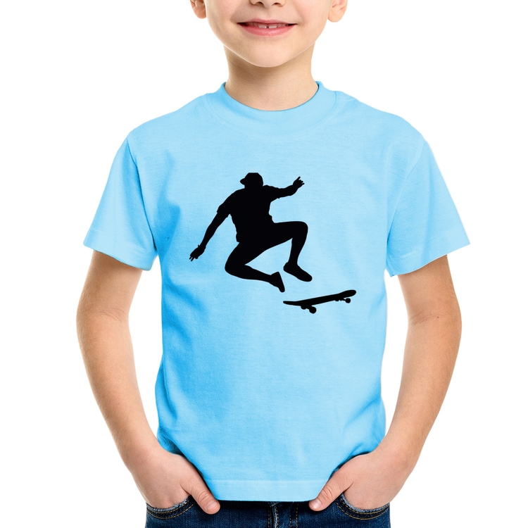 Camiseta Infantil Skatista Manobra - Azul Bebê