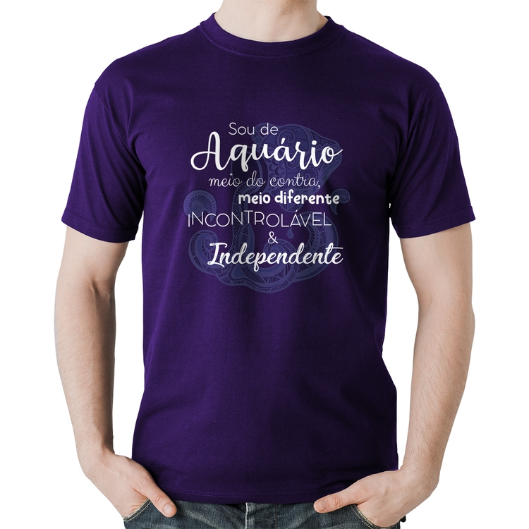 Camiseta Algodão Sou de Aquário - Roxa
