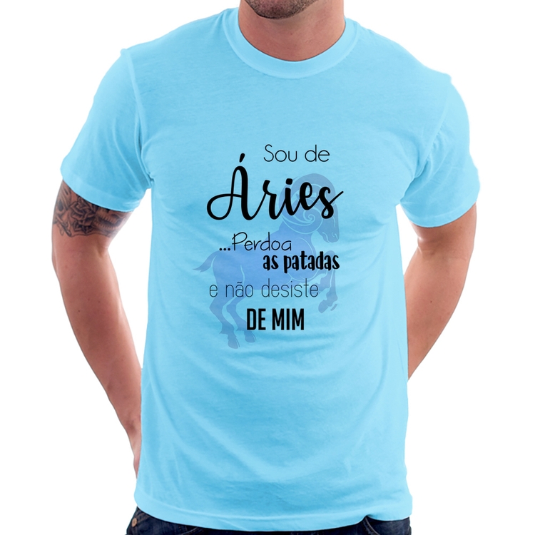 Camiseta Sou de Áries - Azul Bebê