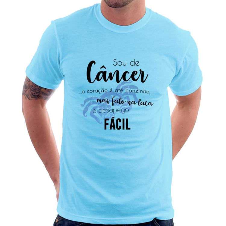 Camiseta Sou de Câncer - Azul Bebê