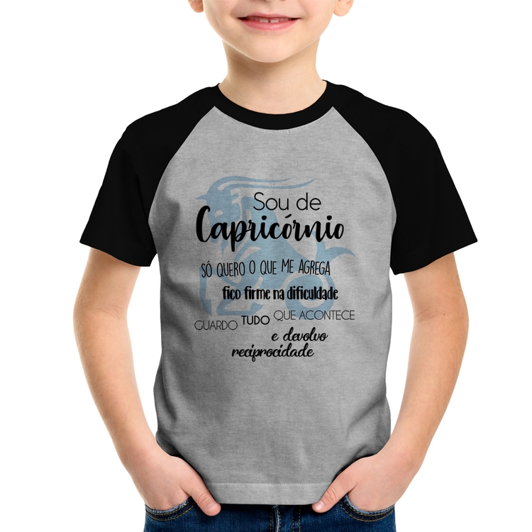 Camiseta Raglan Infantil Sou de Capricórnio - Cinza/Preto