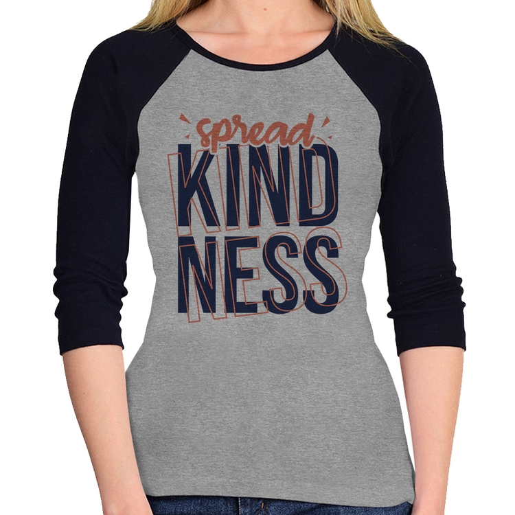 Baby Look Raglan Spread Kindness Manga 3/4 - Cinza/Preto