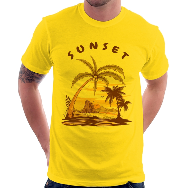 Camiseta Sunset Beach - Amarela