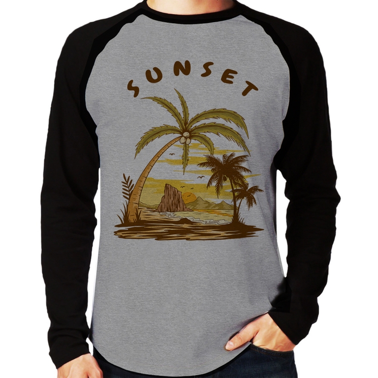 Camiseta Raglan Sunset Beach Manga Longa - Cinza/Preto