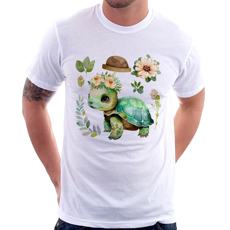 Camiseta Tartaruga, flores e chapéu