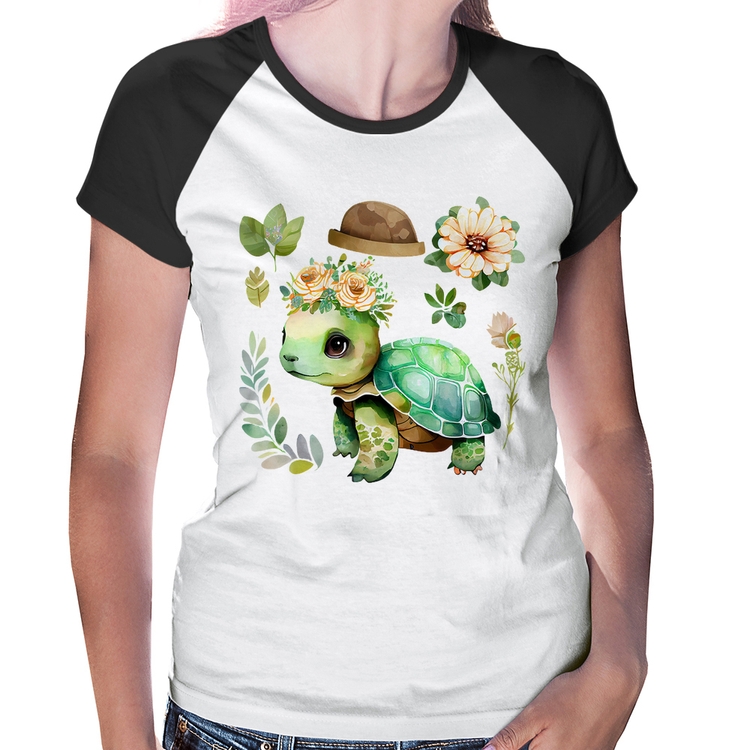 Baby Look Raglan Tartaruga, flores e chapéu