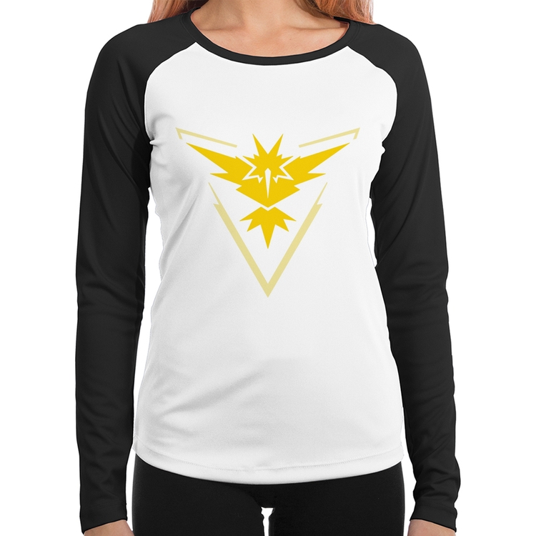 Baby Look Raglan Team Instinct Manga Longa