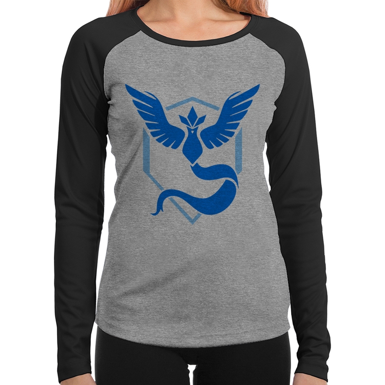 Baby Look Raglan Team Mystic Manga Longa - Cinza/Preto