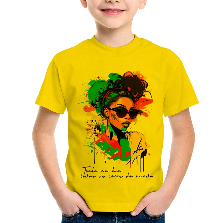 Camiseta Infantil Tenho em mim todas as cores do mundo - Amarela