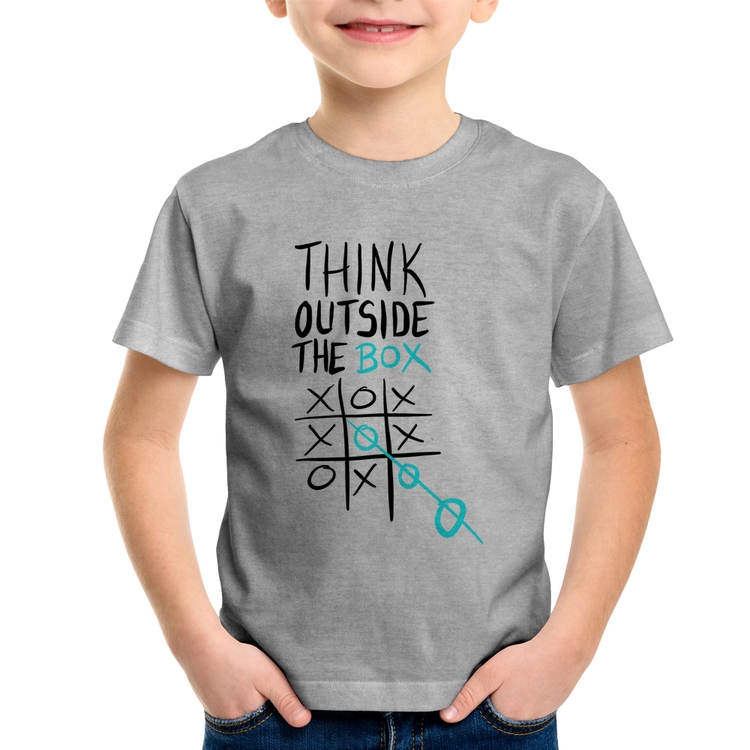 Camiseta Infantil Think Outside The Box - Cinza