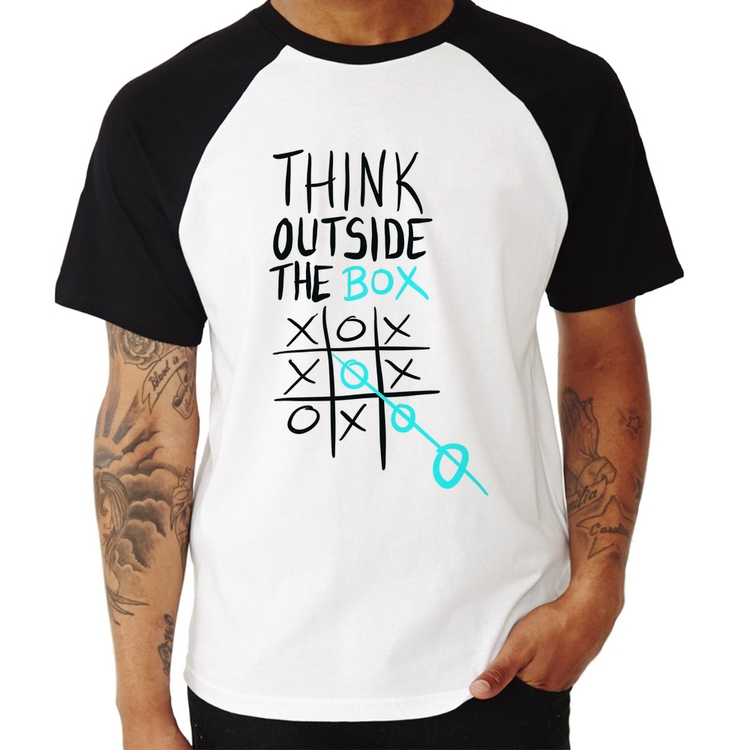 Camiseta Raglan Think Outside The Box