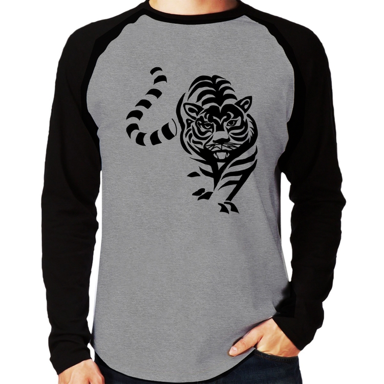Camiseta Raglan Tigre Traços Manga Longa - Cinza/Preto