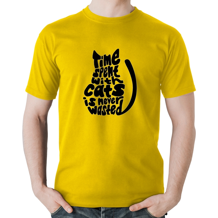 Camiseta Algodão Time spend with cats is never wasted - Amarela