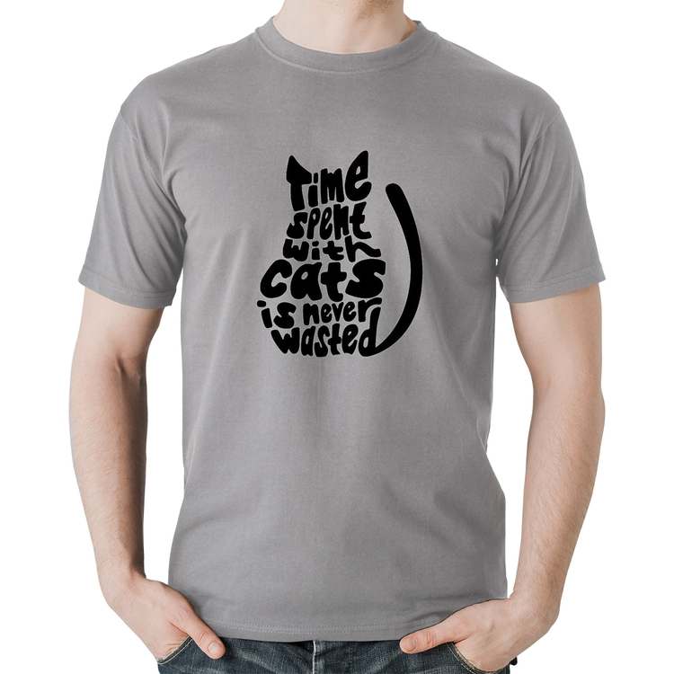 Camiseta Algodão Time spend with cats is never wasted - Cinza