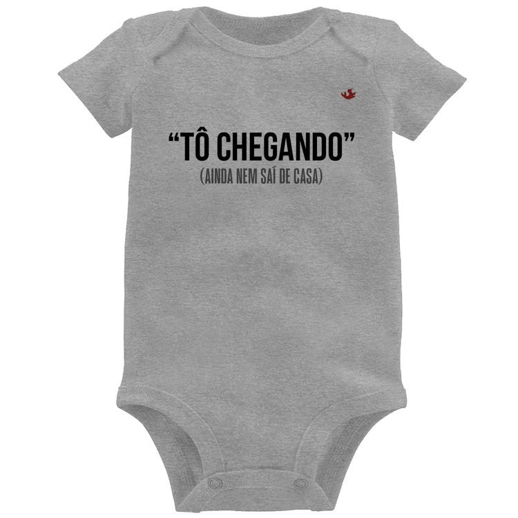 Body Bebê Tô chegando - Cinza