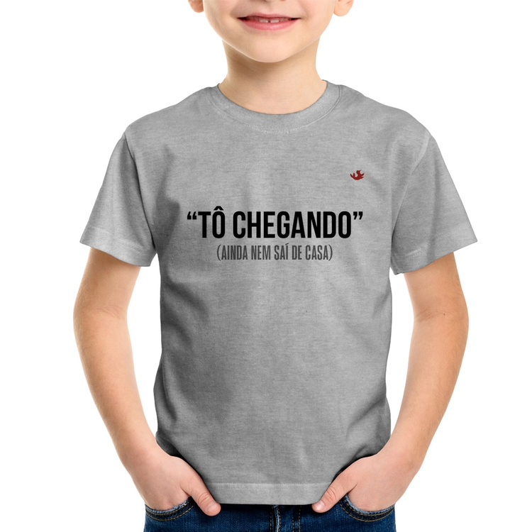 Camiseta Infantil Tô chegando - Cinza