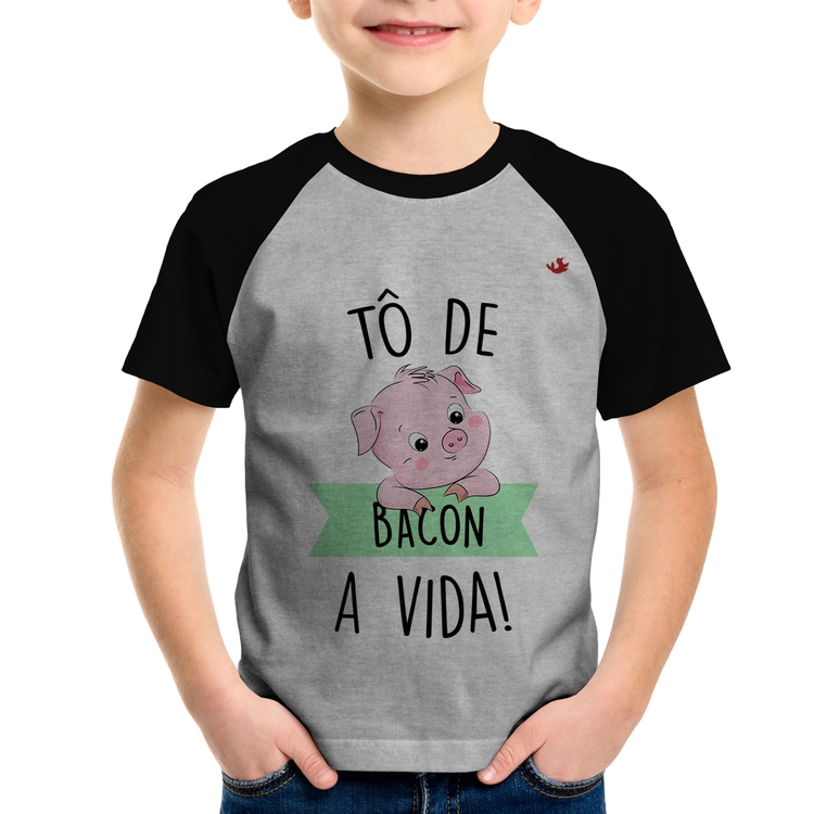 Camiseta Raglan Infantil Tô de bacon a vida! - Cinza/Preto