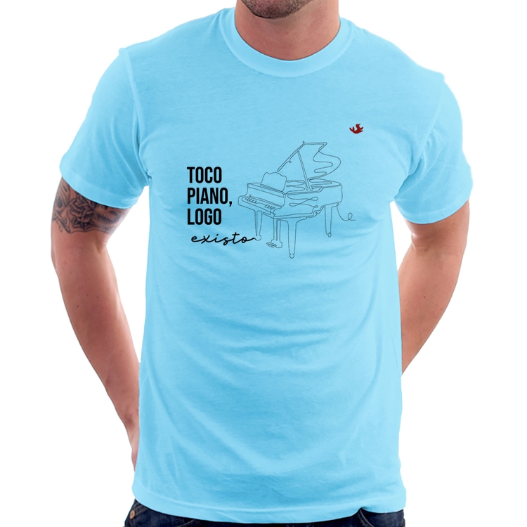 Camiseta Toco piano, logo existo - Azul Bebê