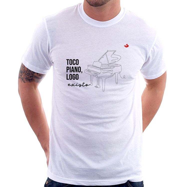 Camiseta Toco piano, logo existo