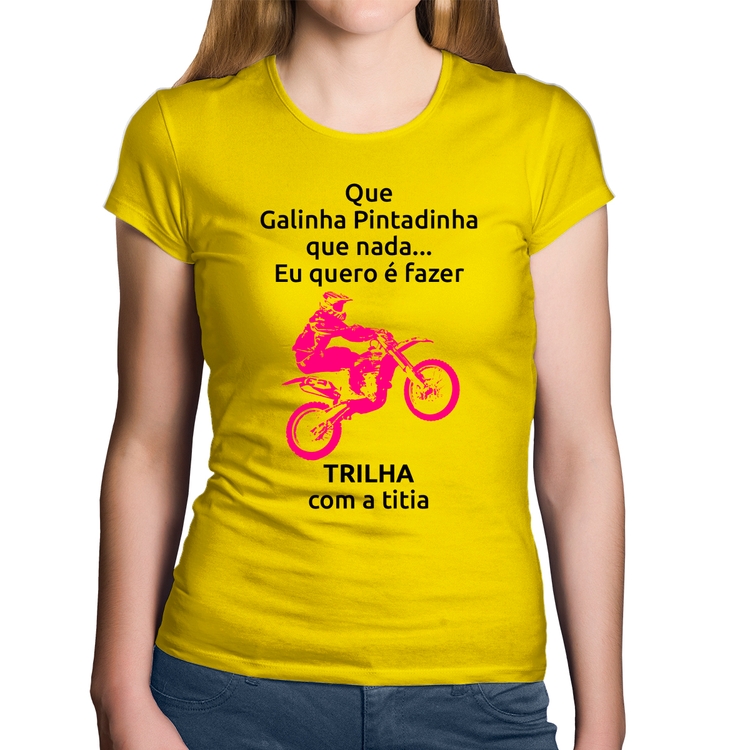 Baby Look Algodão Trilha com a titia (moto rosa) - Amarela