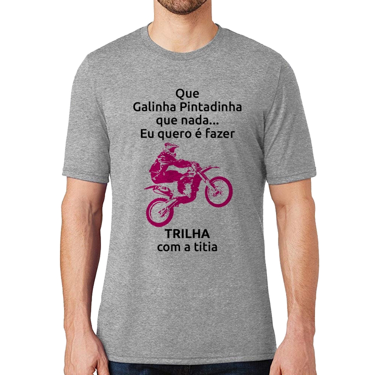 Camiseta Trilha com a titia (moto rosa) - Cinza