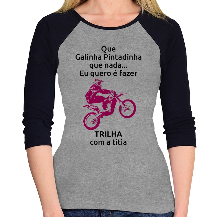 Baby Look Raglan Trilha com a titia (moto rosa) Manga 3/4 - Cinza/Preto